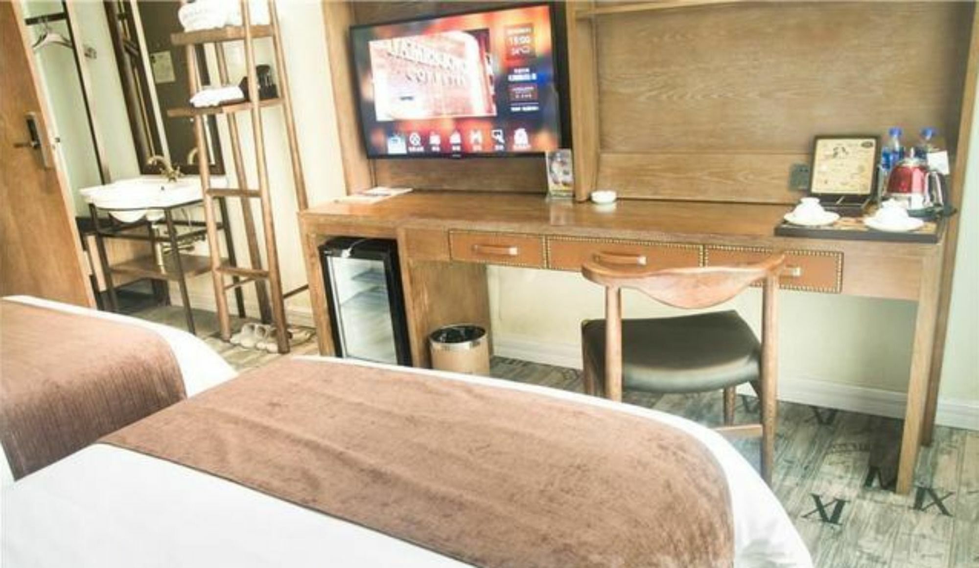 James Joyce Coffetel Tianhe North Tianrun Road Guangzhou Exterior photo